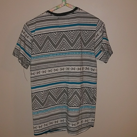 On the byas pocket t-shirt - Picture 3 of 4